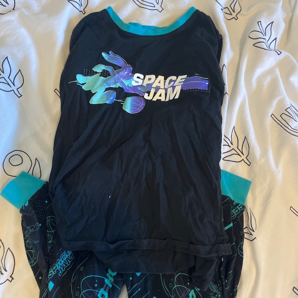 SPACE JAM PJS ONLY SOLD IN POLAND